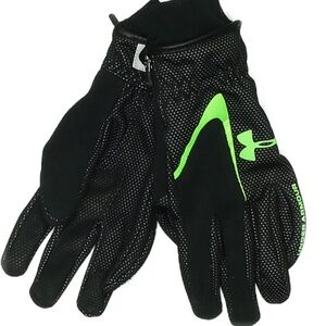 Under armour boys gloves